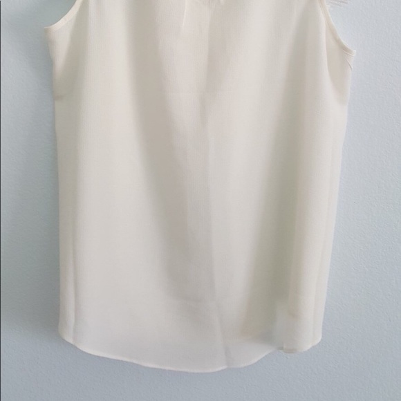 NWT Charming Charlie White Sleeveless Blouse Top - Picture 3 of 8